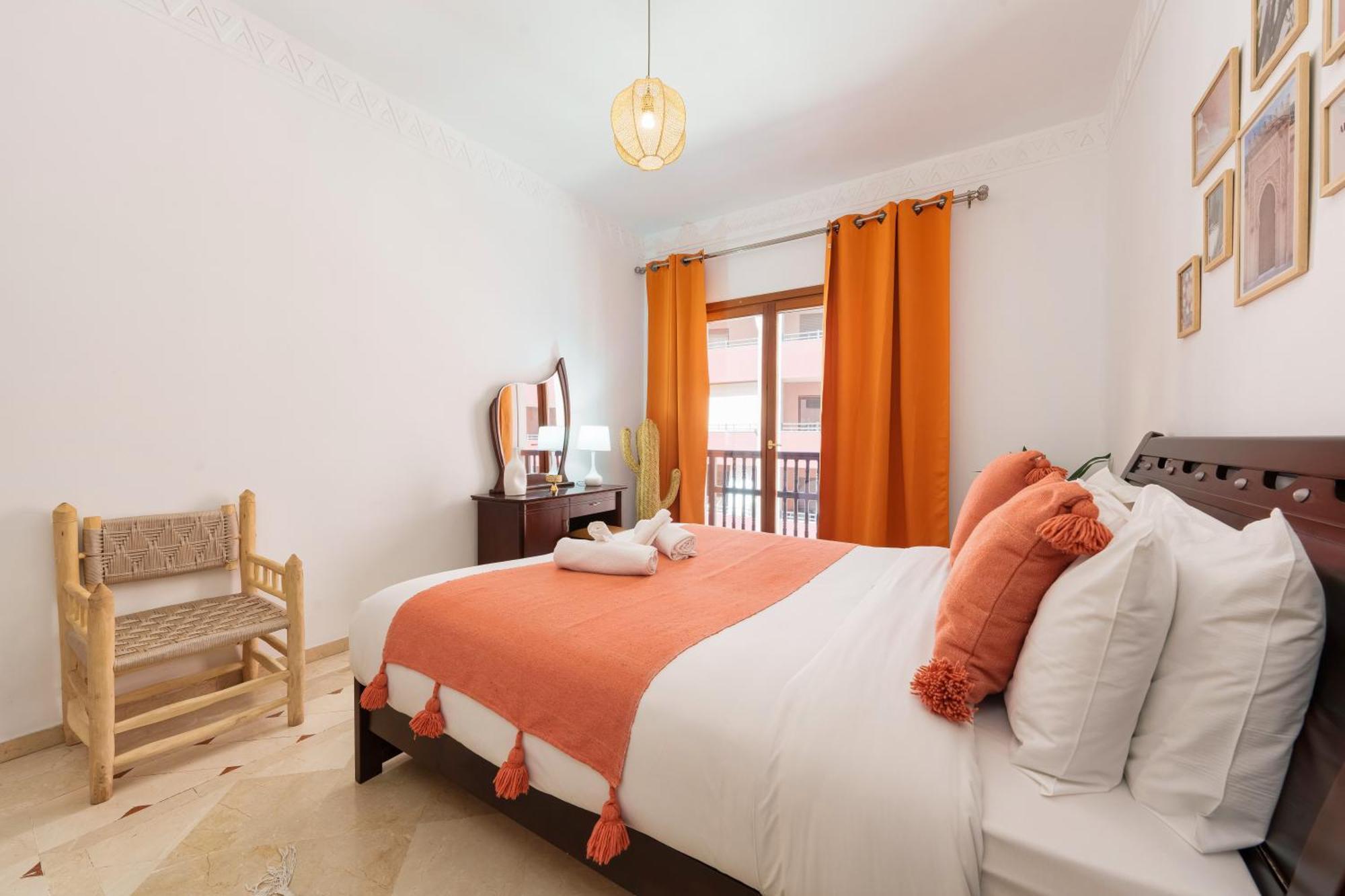Appartement Chic Gueliz Plaza Avec Vue Marrakesh Exteriör bild