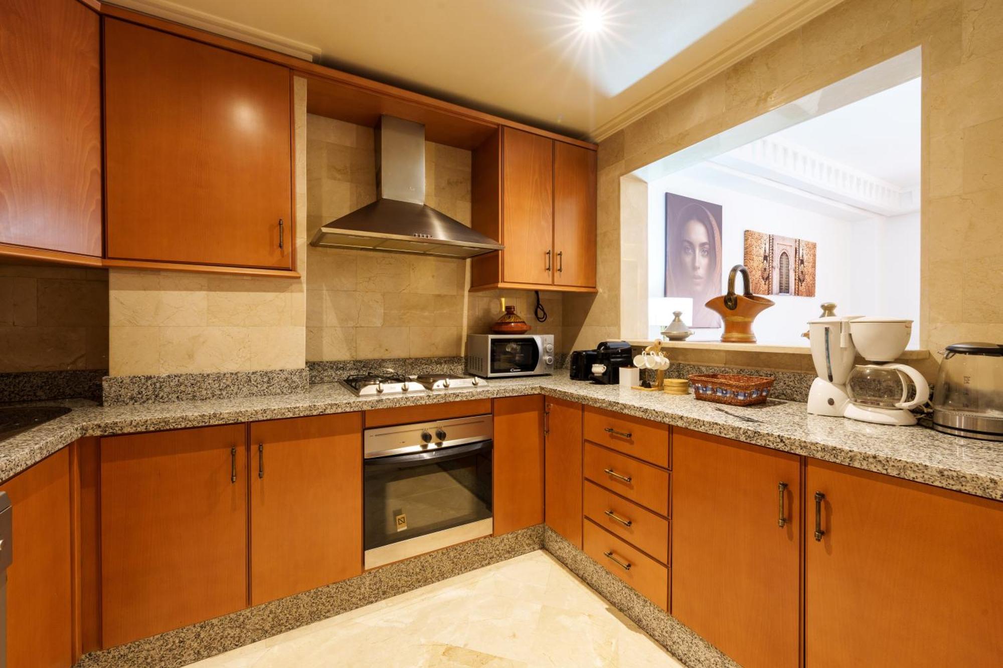 Appartement Chic Gueliz Plaza Avec Vue Marrakesh Exteriör bild